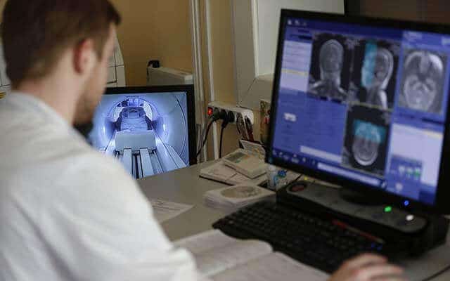 Serviços de radiologia para clínicas